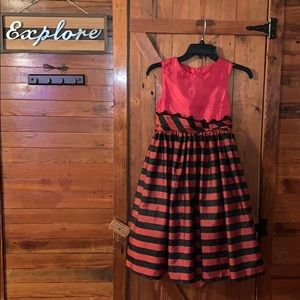Girls Holiday dress. Size 10 by Dorissa